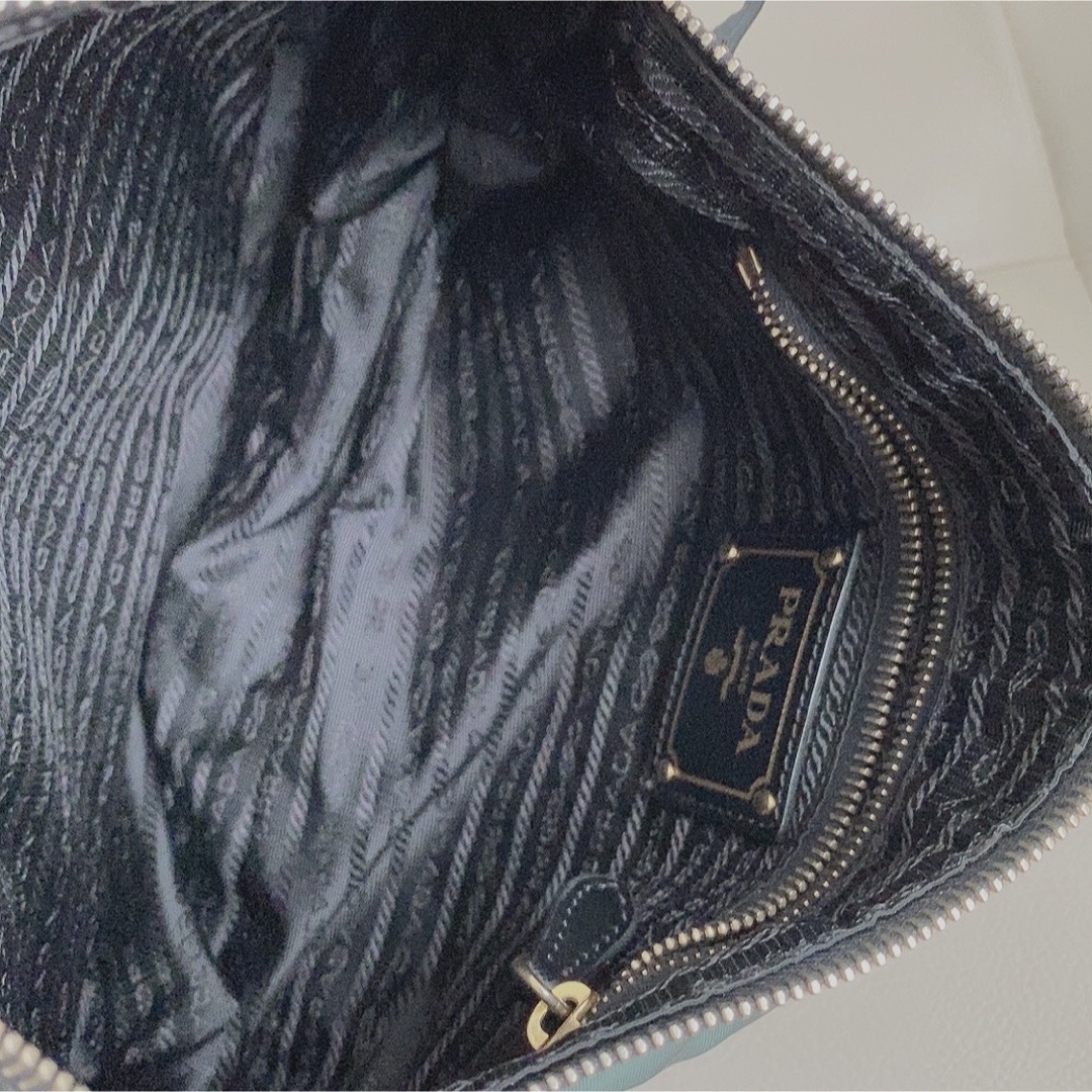 PRADA ショルダーバッグ ナイロン 軽量 ゴールド金具 ダークグリーン