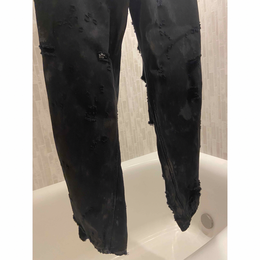 BALENCIAGA SUPER DESTROYED BAGGY メンズのパンツ(デニム/ジーンズ)の商品写真