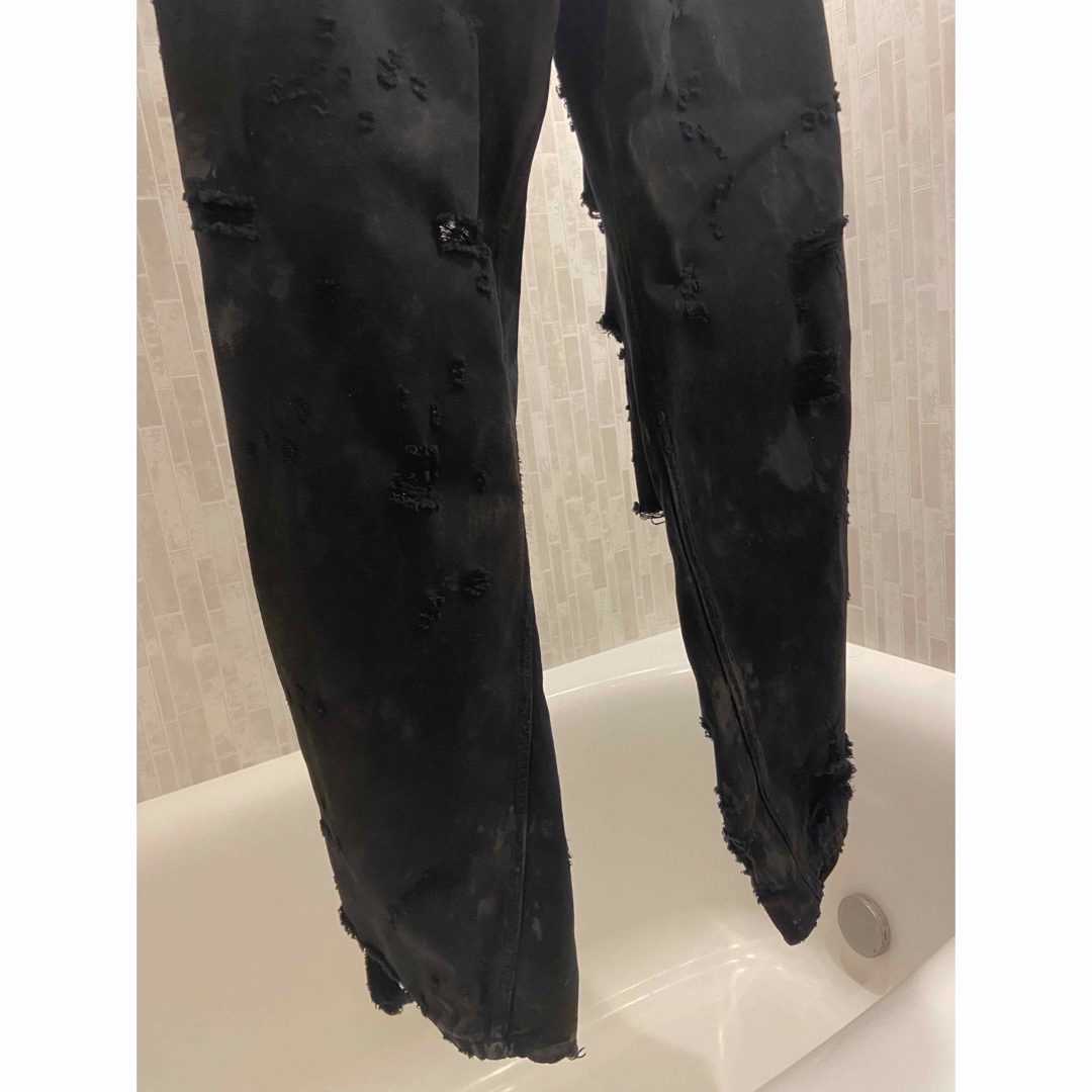 BALENCIAGA SUPER DESTROYED BAGGY メンズのパンツ(デニム/ジーンズ)の商品写真