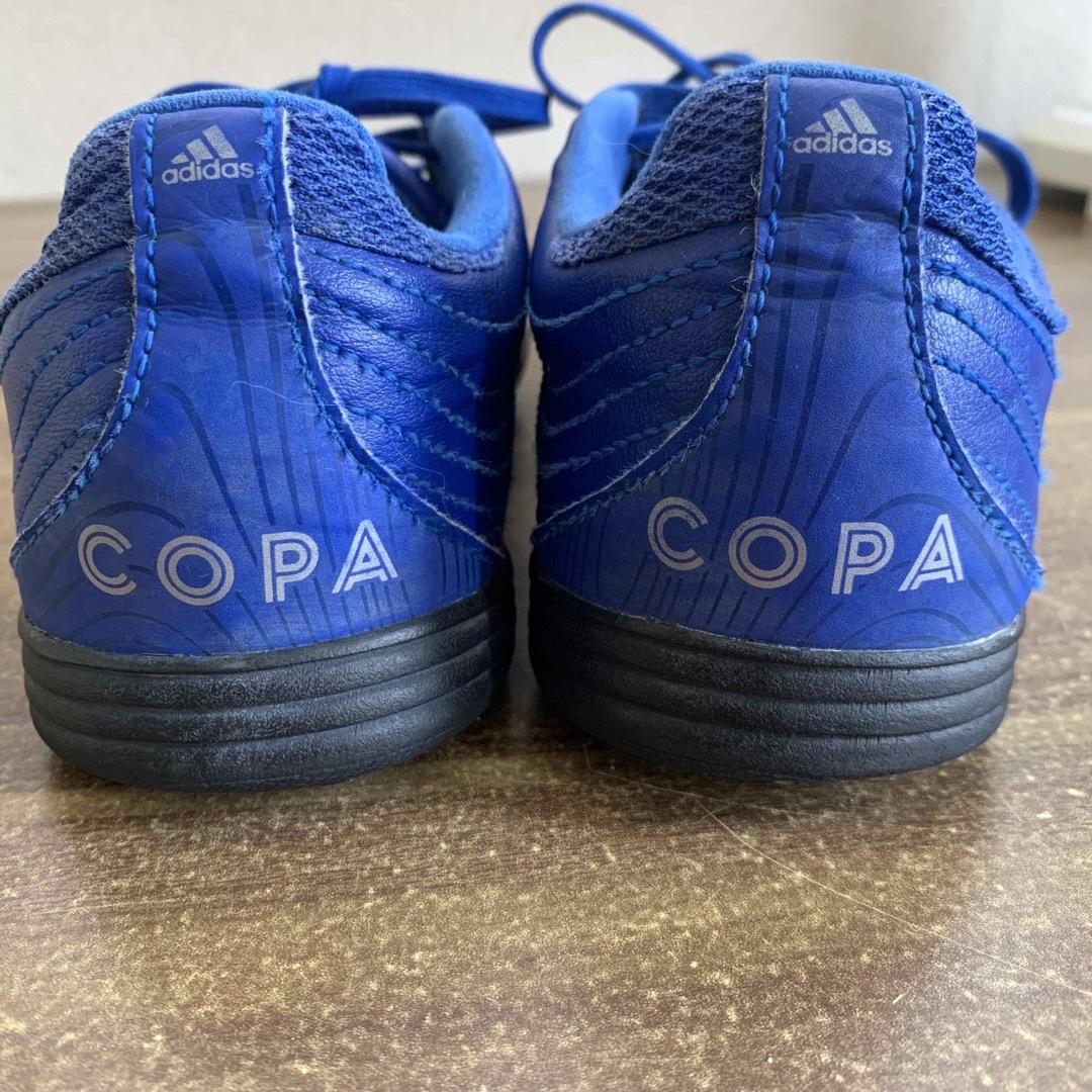 adidas(アディダス)のadidas サッカー　トレーニングシューズ　22.0 COPA スポーツ/アウトドアのサッカー/フットサル(シューズ)の商品写真