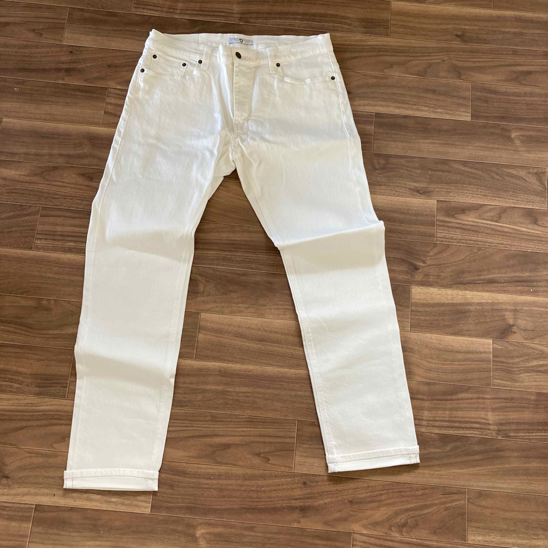 UNIQLO(ユニクロ)のソネッチ様専用　+J ホワイトジーンズ 35インチ メンズのパンツ(デニム/ジーンズ)の商品写真