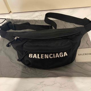 美品 BALENCIAGA バレンシアガ エブリデイ 男女兼用 ホワイト 白 ブラック 黒 レザー ショルダーバッグ 斜め掛けバッグ メンズ 402295