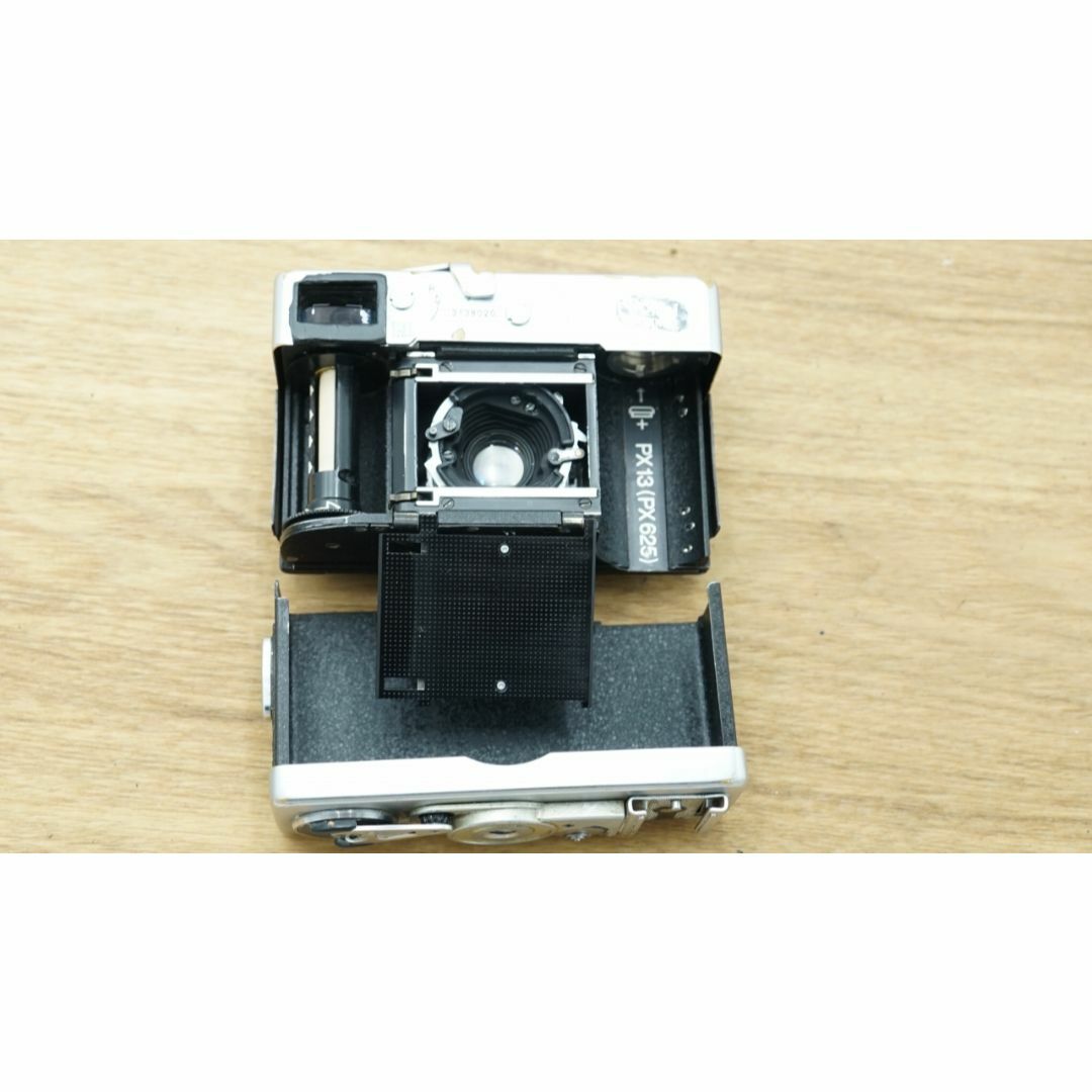 8323 やや訳アリ Rollei 35 露出計OK ドイツ製 シルバー-