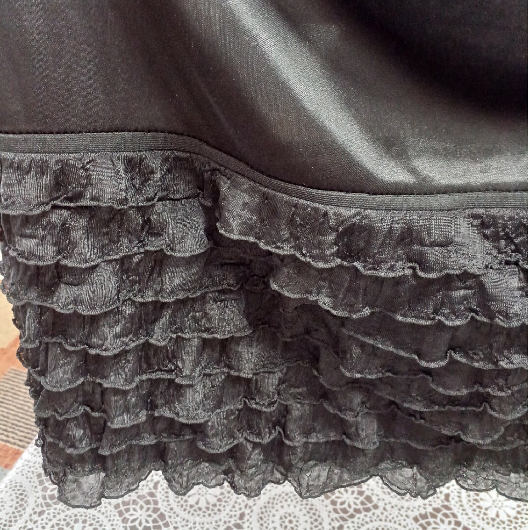 ペチコート(黒) レディースの下着/アンダーウェア(アンダーシャツ/防寒インナー)の商品写真