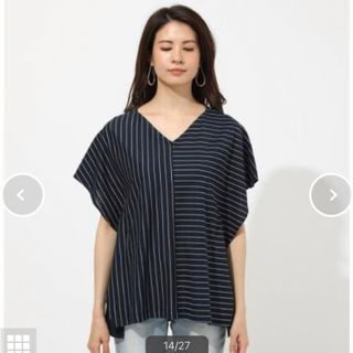 アズールバイマウジー(AZUL by moussy)のデザイントップス(Tシャツ(半袖/袖なし))