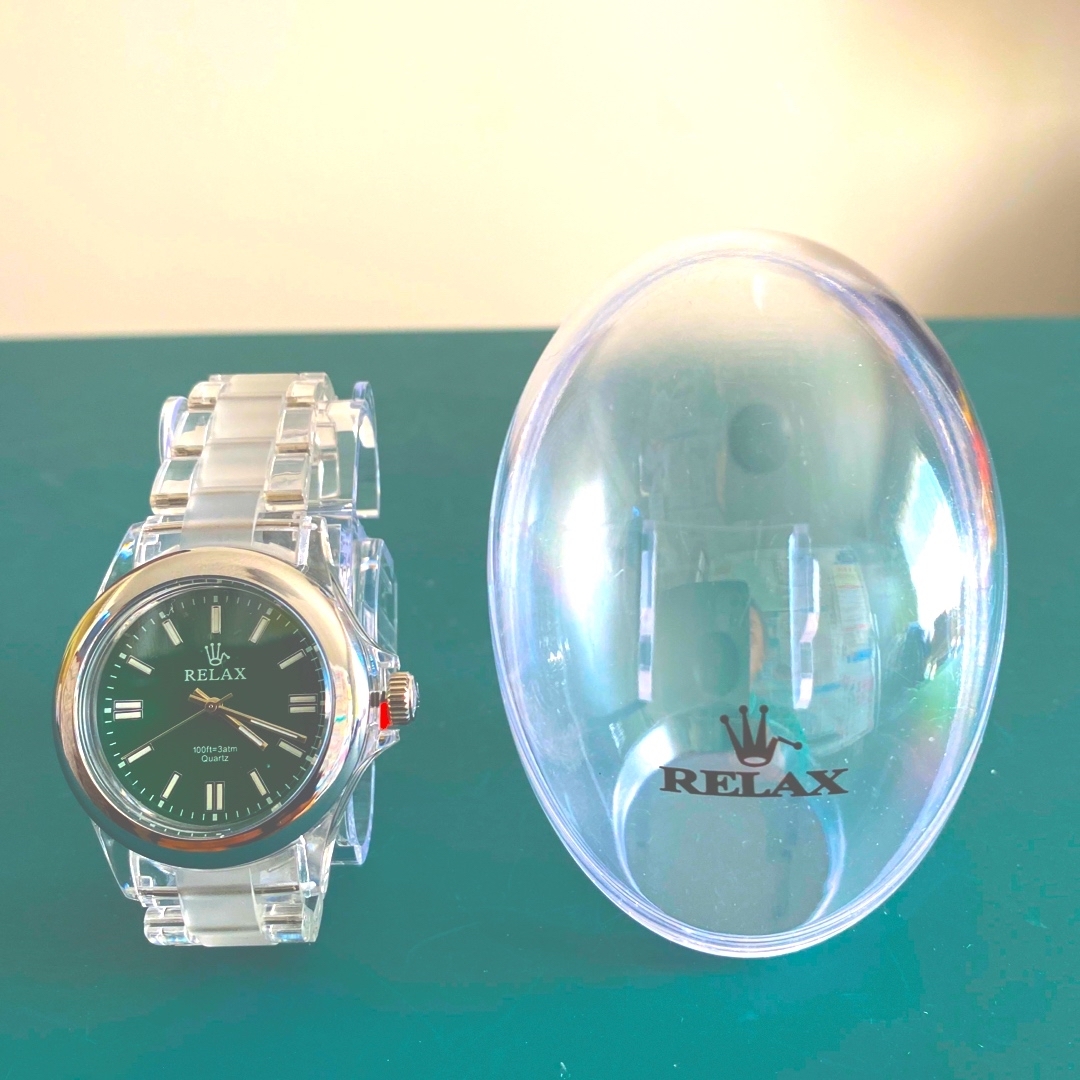 リラックス　グリーン腕時計【透明ベルト】【新品　未使用】