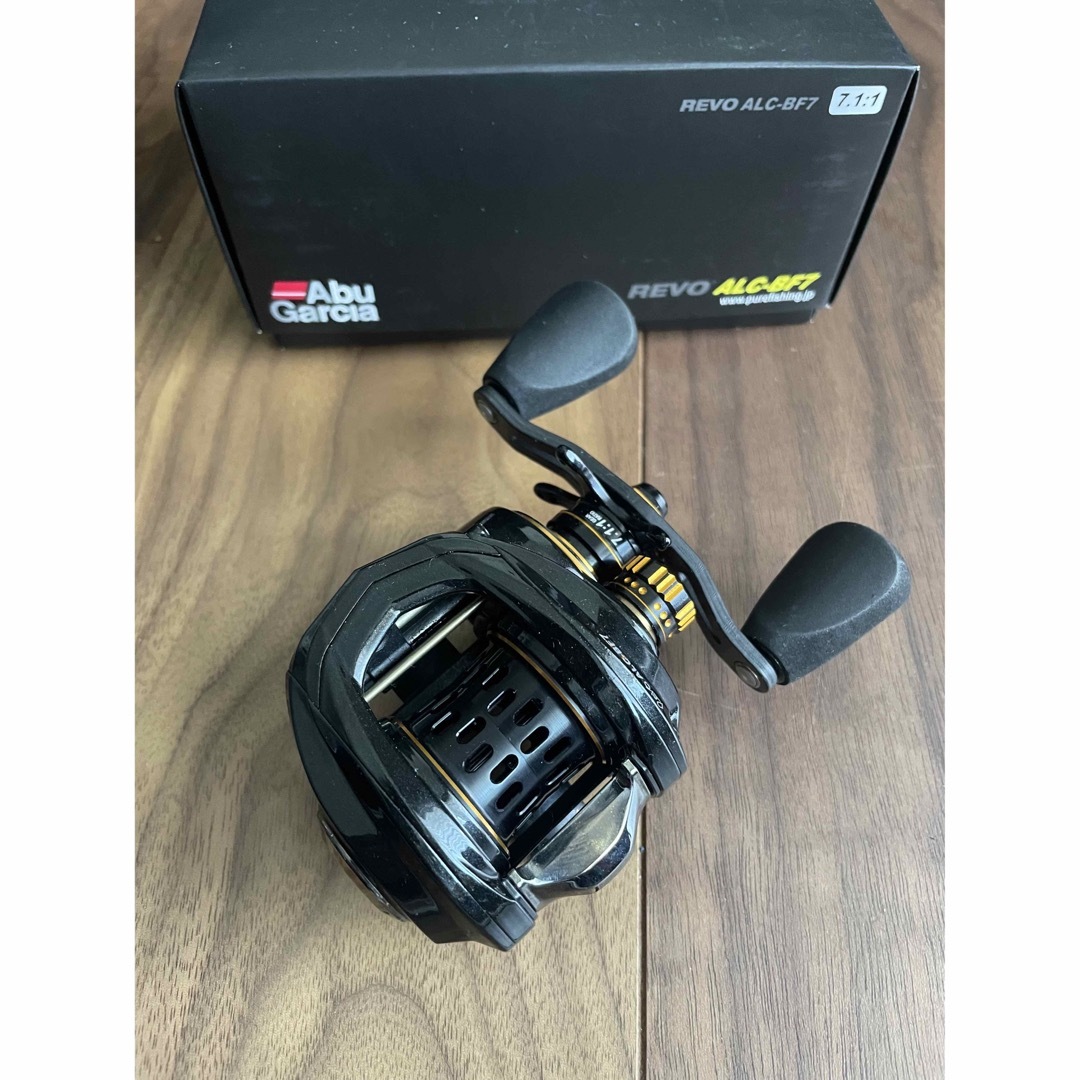 Abu Garcia REVO ALC-BF7 アブガルシア ベイトフィネスリール