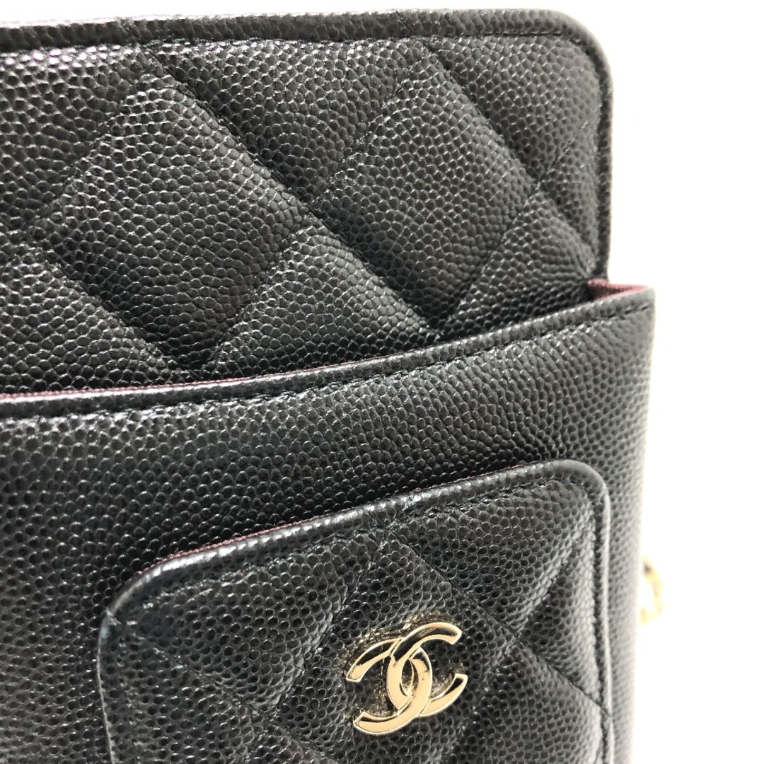 CHANEL(シャネル)のシャネル CHANEL マトラッセ スマートフォンケース ココマーク CC チェーンショルダー/斜め掛け ポーチ キャビアスキン ブラック 美品 レディースのファッション小物(ポーチ)の商品写真