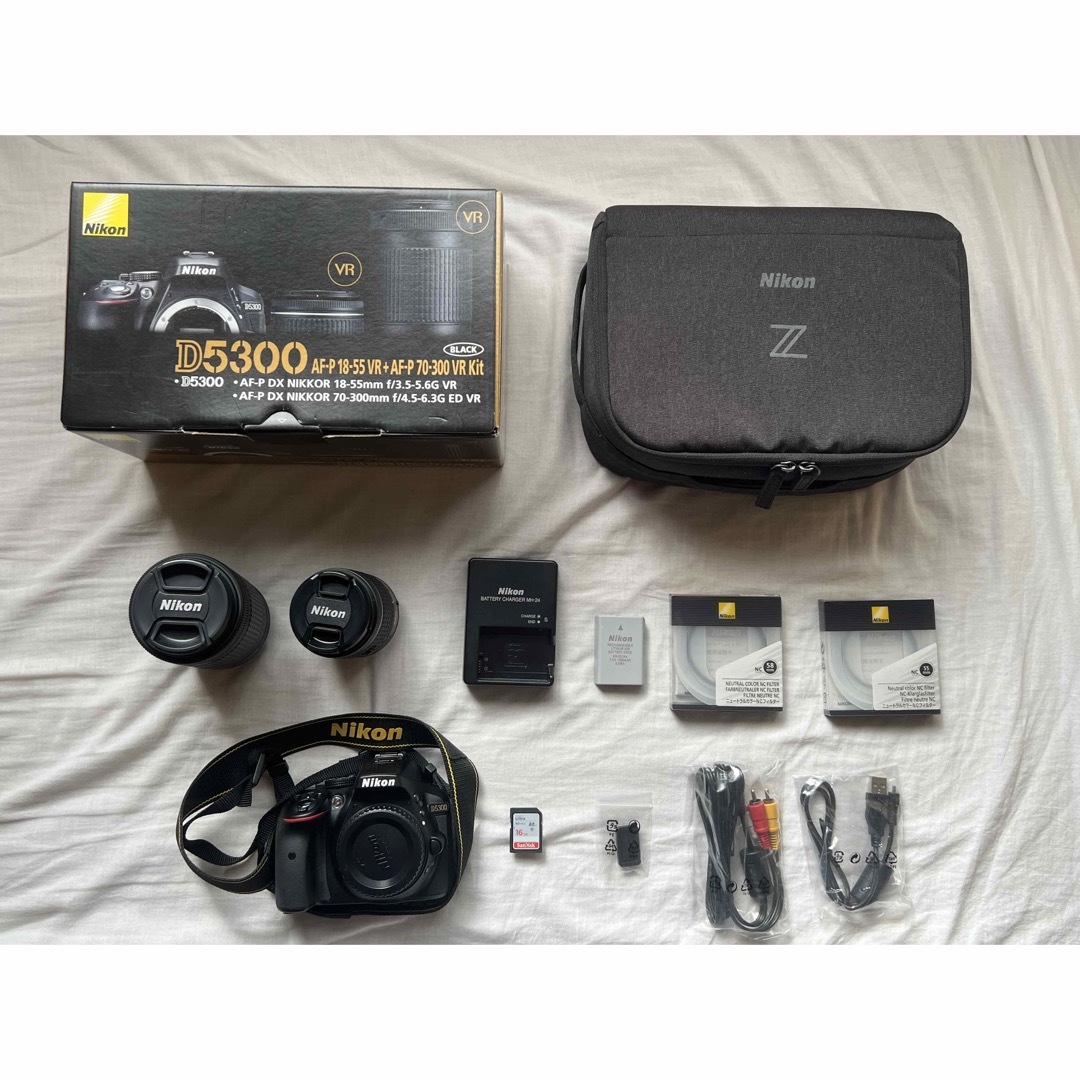 カメラNikon D5300 超美品　おまけ付き