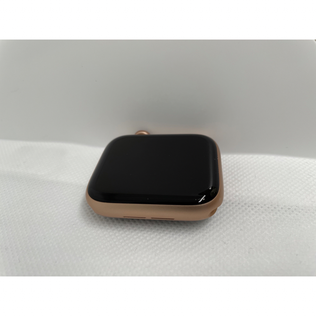 【Apple】Apple Watch Series 4GPS gold 44mm