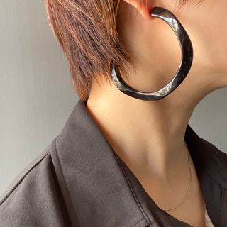 イアパピヨネ(ear PAPILLONNER)の【変形ブラック】インポートピアス zara todayful drawer(ピアス)