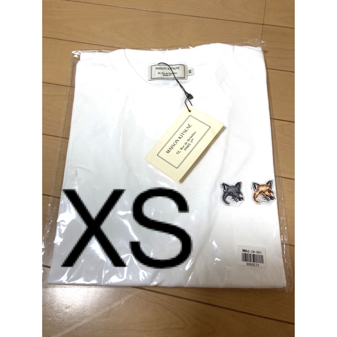 MAISON KITSUNE'(メゾンキツネ)の② XS メゾンキツネ　ダブルフォックス　Tシャツ レディースのトップス(Tシャツ(半袖/袖なし))の商品写真