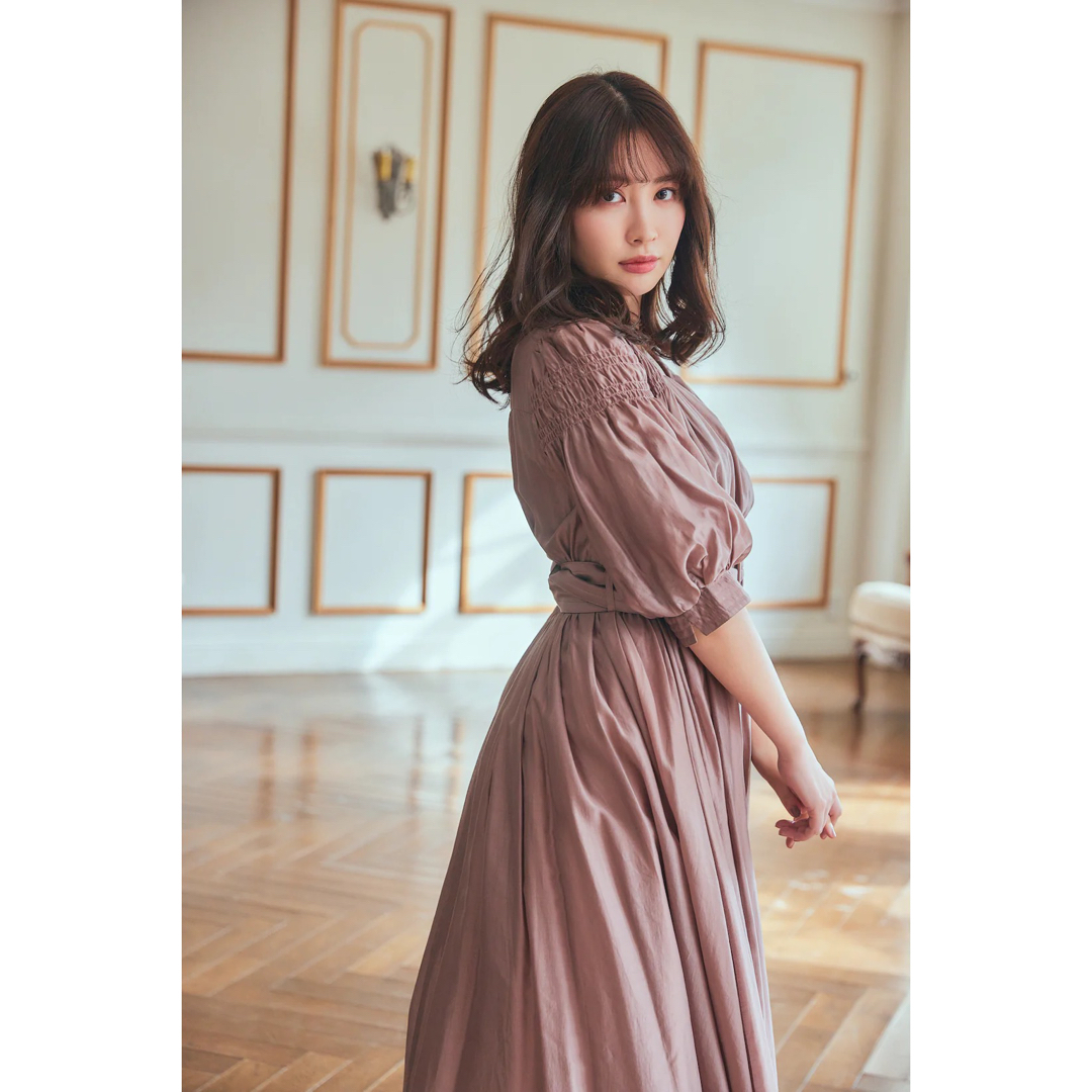 Her lip to(ハーリップトゥ)のHerlipto Airy Volume Sleeve Dress レディースのワンピース(ロングワンピース/マキシワンピース)の商品写真