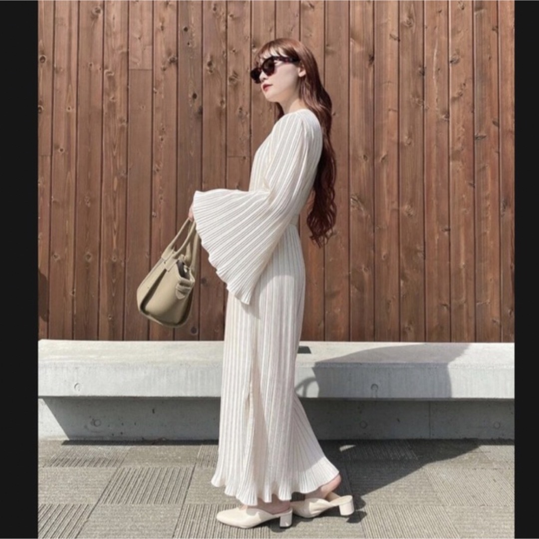 Acka pleats one-pieceの通販 by 海月shop|ラクマ