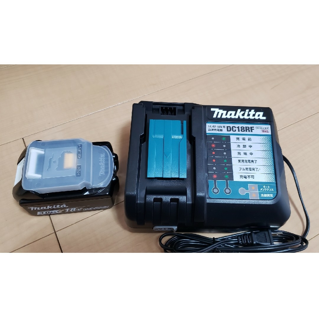 makita マキタ 純正品 18V 3.0 ahバッテリーと充電器セットのサムネイル