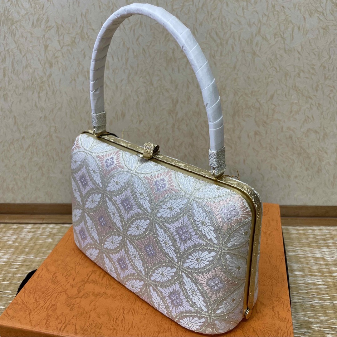 ハンドバッグ新品 東京浅草製 彩小径 正絹袋帯地 フォーマル バッグ BAG 訪問着 色無地