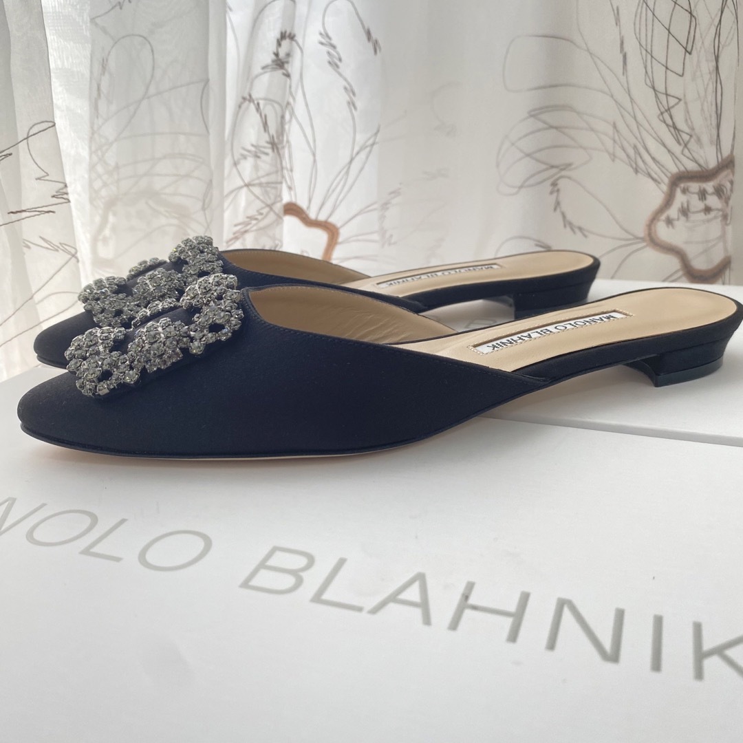 MANOLO BLAHNIK - ラスト１【新品】マノロブラニク ビジュー ハンギシ 