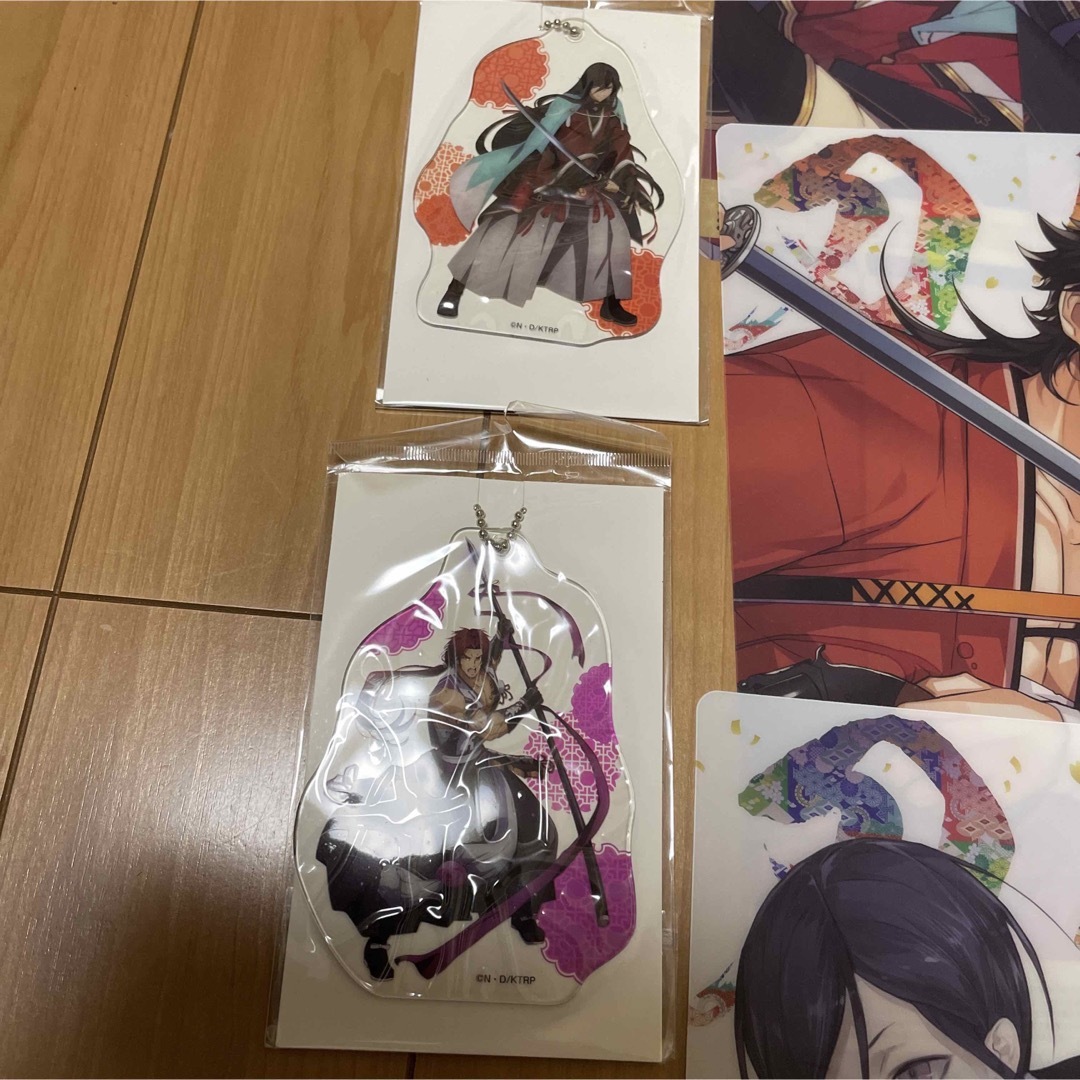 刀剣乱舞　下敷き　アクリルキーホルダーのまとめセット　✨新品、未使用✨ エンタメ/ホビーのおもちゃ/ぬいぐるみ(キャラクターグッズ)の商品写真