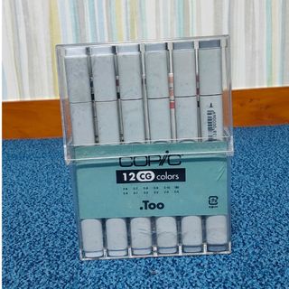 コピック(COPIC)の【銀水晶様専用】コピック グレー＆黒12本セット(ケース付き)(カラーペン/コピック)