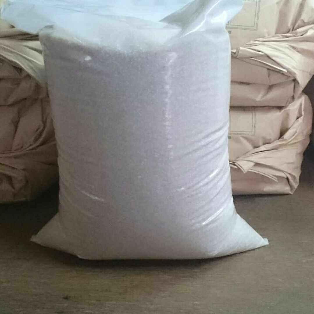 玄米15kg（5kg×3袋）令和４年産新米ミルキークイーン 精米・分搗き米対応 食品/飲料/酒の食品(米/穀物)の商品写真