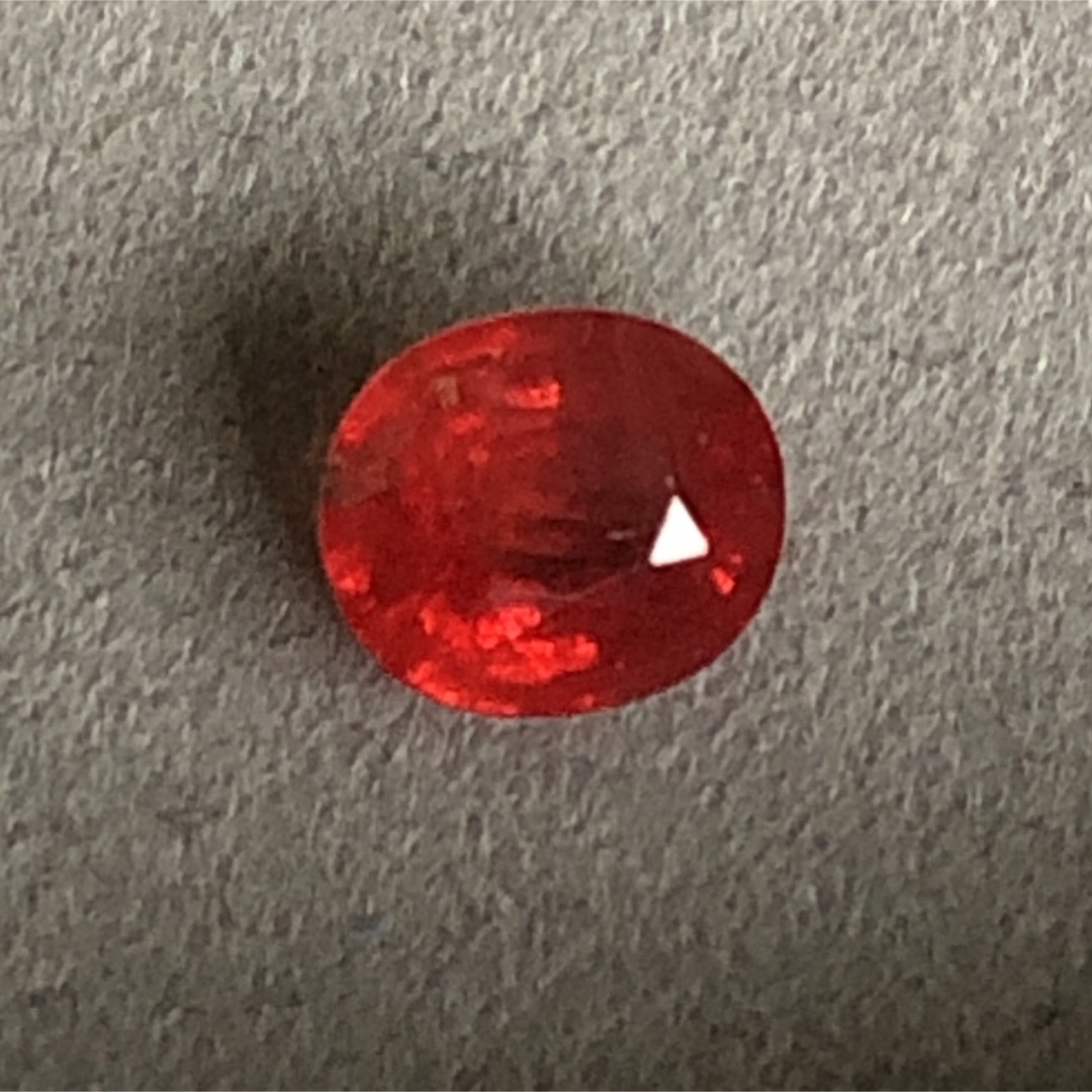 天然ルビー　ルース　0.89ct