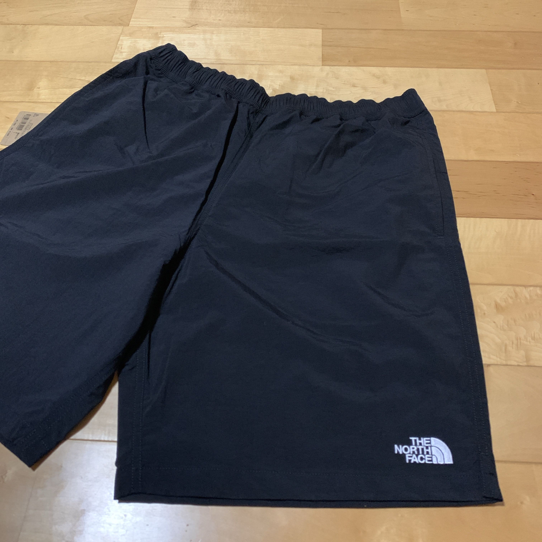 THE NORTH FACE(ザノースフェイス)のノースフェイス バーサタイルミッド Lサイズ 新品未使用品 Black メンズのパンツ(ショートパンツ)の商品写真