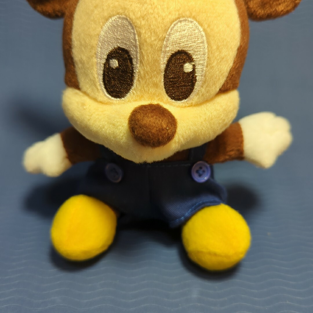 ミッキーマウス(ミッキーマウス)のミッキーマウス　ぬいぐるみ　小 エンタメ/ホビーのおもちゃ/ぬいぐるみ(ぬいぐるみ)の商品写真