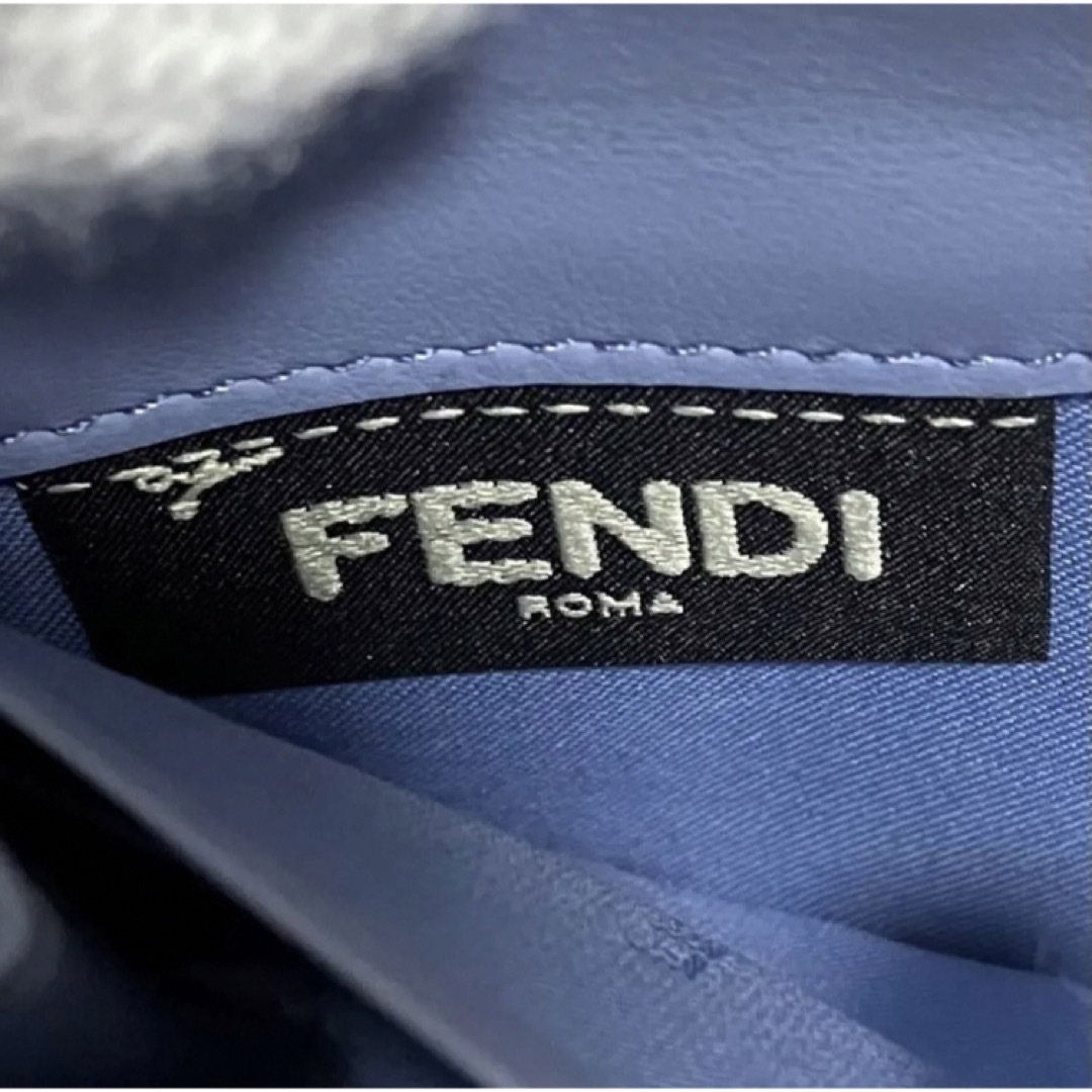 FENDI(フェンディ)の【希少】FENDI　フェンディ　長財布　レザー　レインボースタッズ　キシガラス レディースのファッション小物(財布)の商品写真