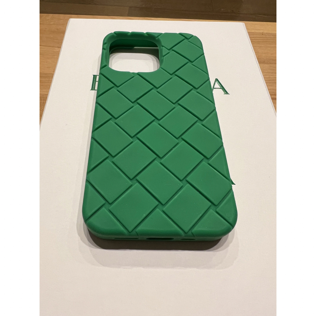 Bottega Veneta - ボッテガヴェネタ iPhone 13pro パラキートの通販 by