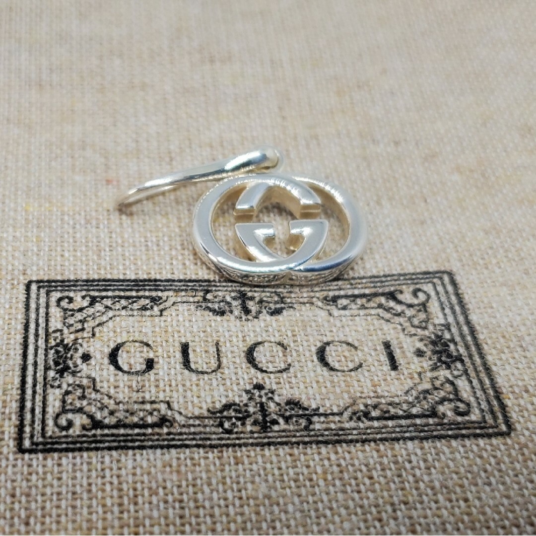 【廃盤美品】GUCCI ダブルGロゴ フック シルバーピアス 片耳