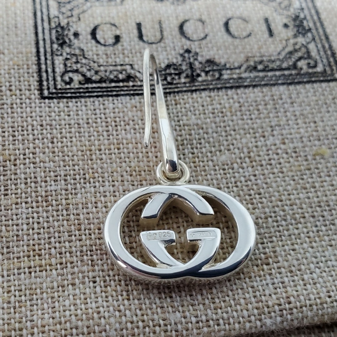 Gucci - 【廃盤美品】GUCCI ダブルGロゴ フック シルバーピアス 片耳の