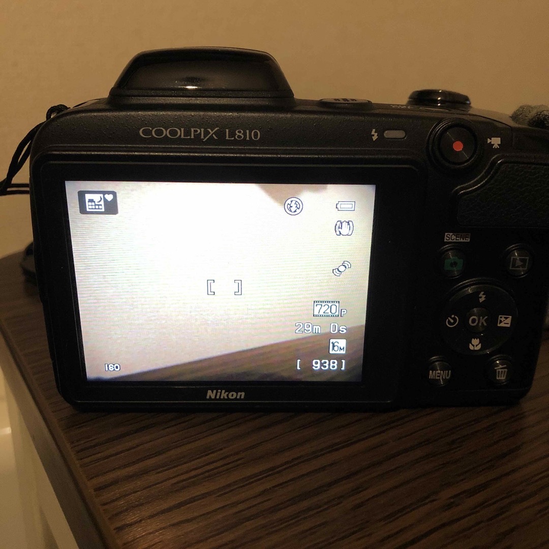 Nikon COOLPIX l810