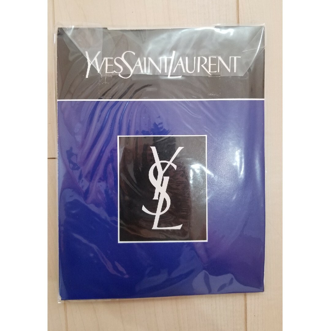 Yves Saint Laurent(イヴサンローラン)の【新品】イヴ・サンローラン　ストッキング レディースのレッグウェア(タイツ/ストッキング)の商品写真