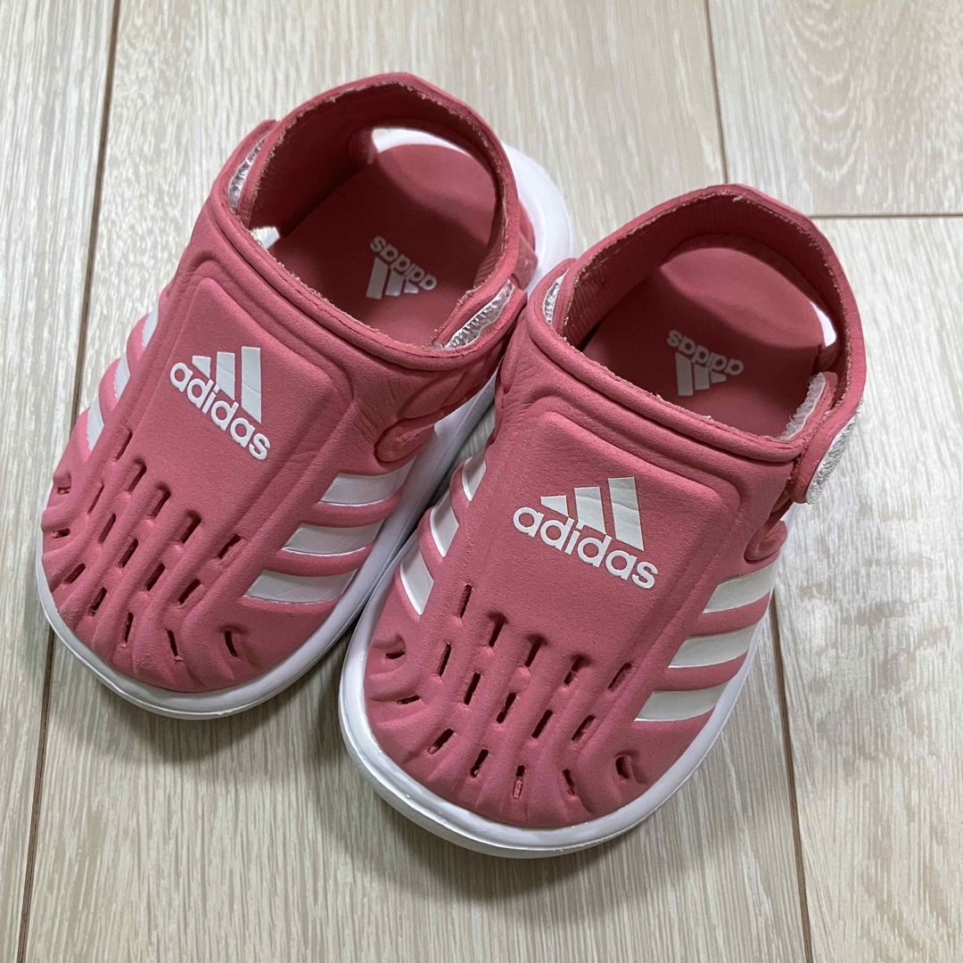 adidas(アディダス)のadidasベビーサンダル　12センチ キッズ/ベビー/マタニティのベビー靴/シューズ(~14cm)(サンダル)の商品写真