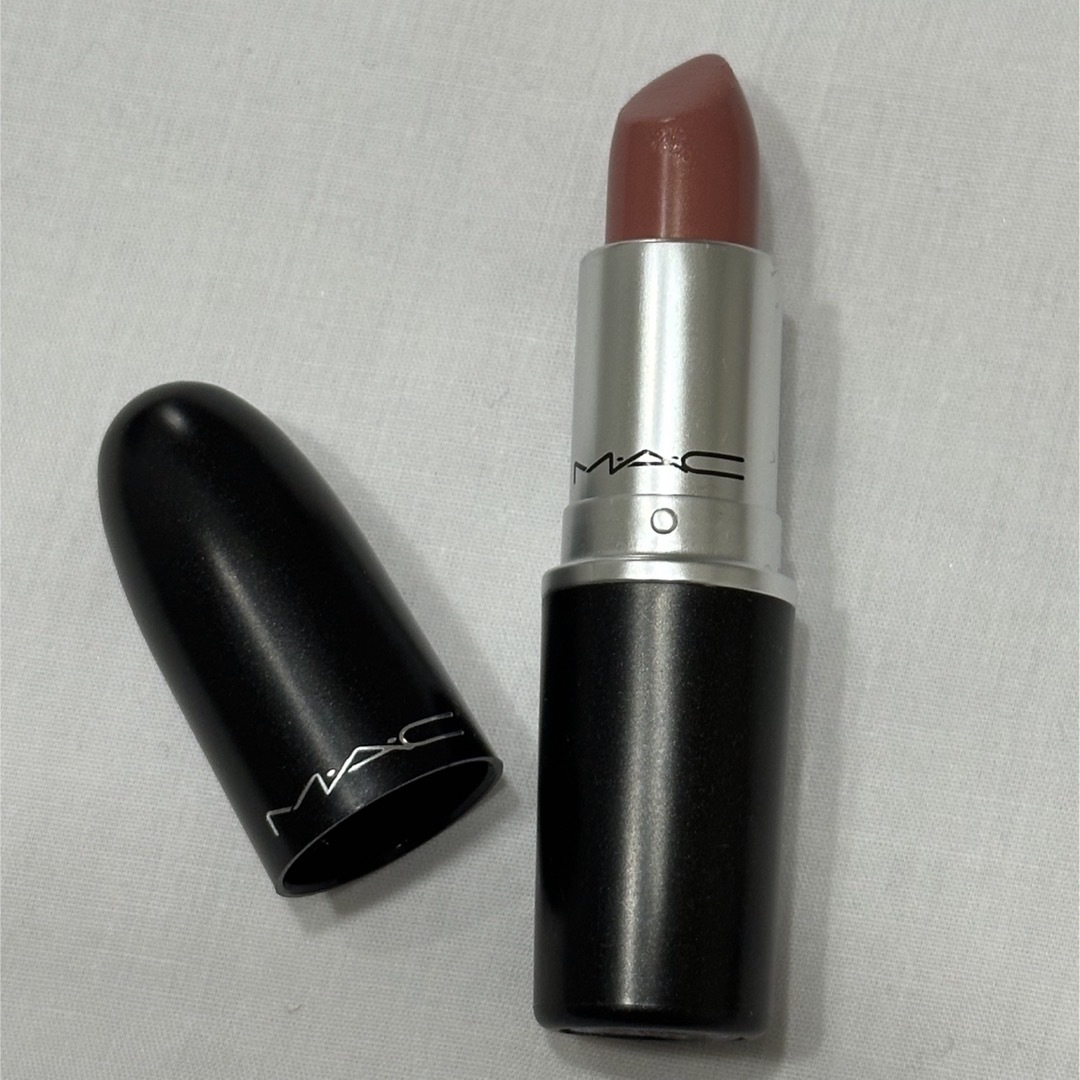 MAC(マック)の【美品】M•A•C リップスティック モデスティ コスメ/美容のベースメイク/化粧品(口紅)の商品写真