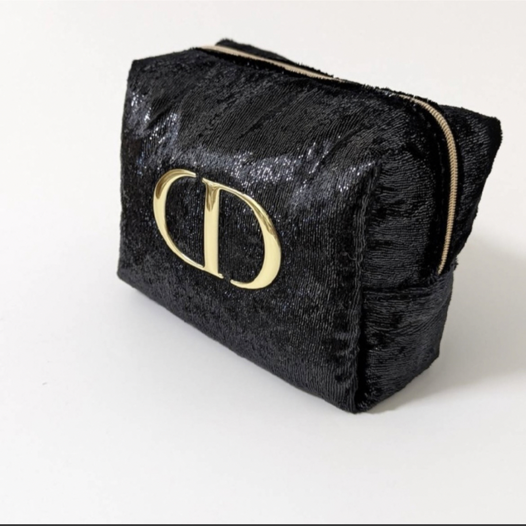 Dior(ディオール)のDiorノベルティ ポーチ ホリデー限定 ブラック レディースのファッション小物(ポーチ)の商品写真