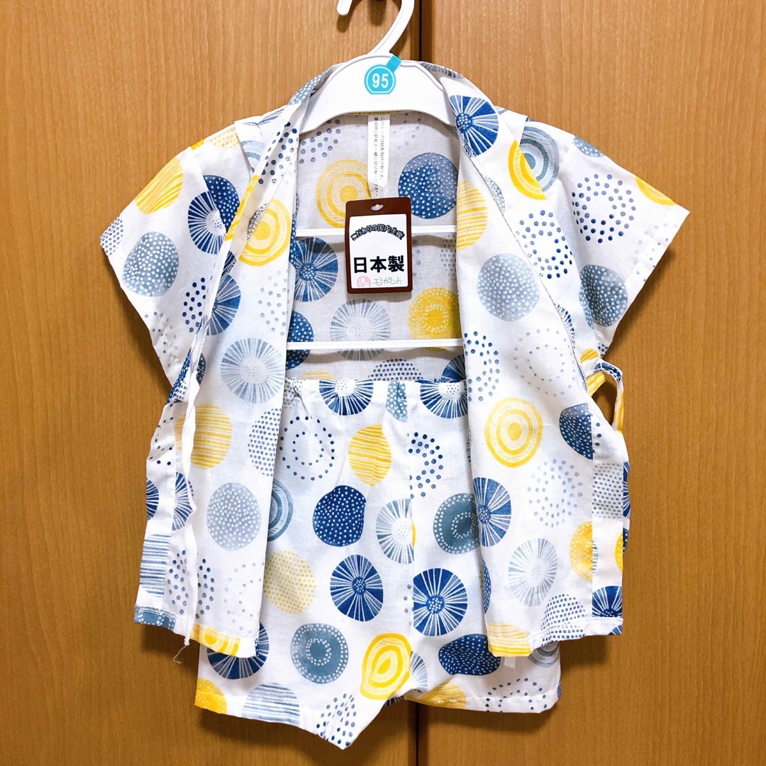 西松屋(ニシマツヤ)の【新品未使用】子供用甚平　95センチ　 キッズ/ベビー/マタニティのキッズ服男の子用(90cm~)(甚平/浴衣)の商品写真