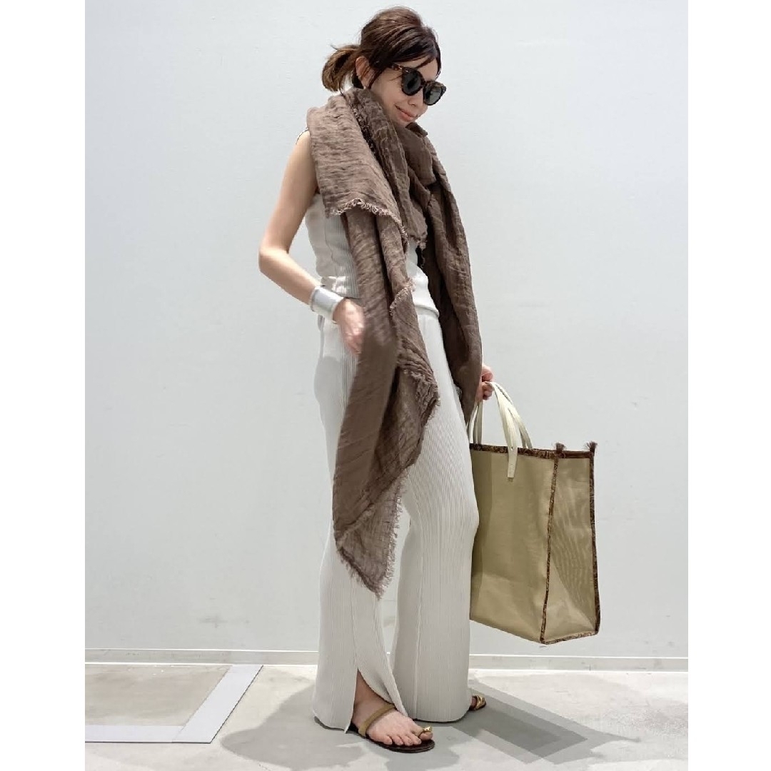 L'Appartement DEUXIEME CLASSE(アパルトモンドゥーズィエムクラス)のtama様　ご専用☆　MAISON DE VACANCE☆Linen stole レディースのファッション小物(ストール/パシュミナ)の商品写真