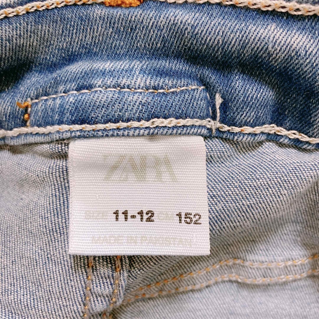 ZARA(ザラ)の新品未使用　ZARA ザラ　デニム　ショートパンツ　150 キッズ/ベビー/マタニティのキッズ服男の子用(90cm~)(パンツ/スパッツ)の商品写真