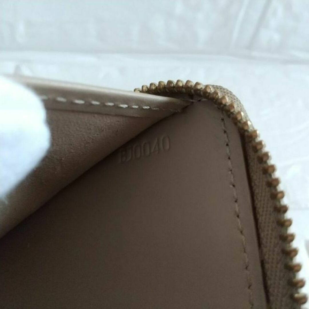 ルイヴィトン ヴェルニ ベージュ ミニ財布 ミニウォレット ブルーム