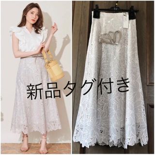 Noela - 最終お値下げ!Noela【昨季新品】カッティングレーススカート