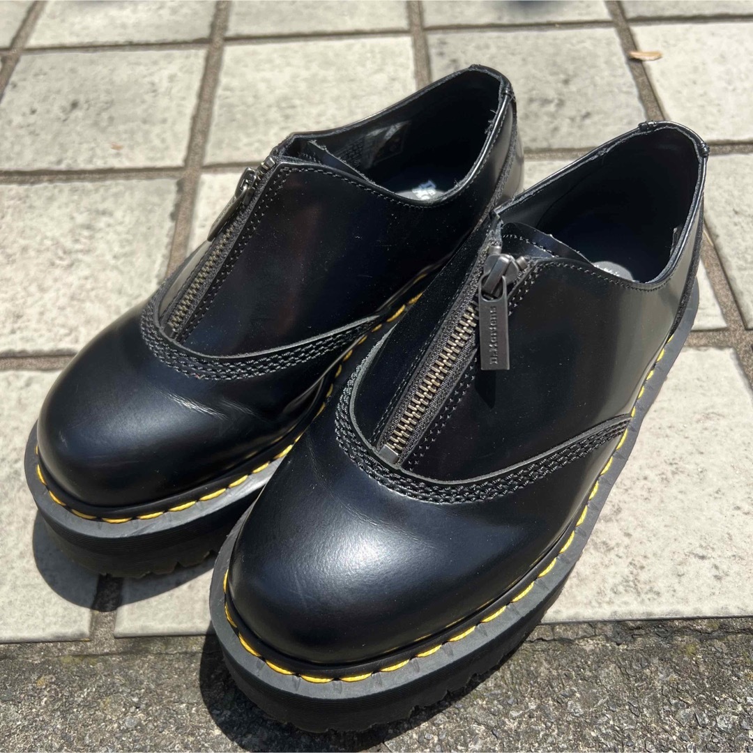 Dr.Martens(ドクターマーチン)の最終値下げ【箱あり】Dr.Martdens 厚底シューズ　UK5【美品】 レディースの靴/シューズ(ローファー/革靴)の商品写真