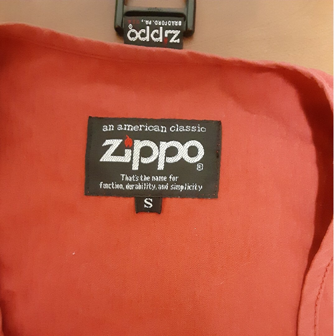 ZIPPO(ジッポー)のZIPPO ベスト　オレンジ系　S 釣り　フィッシング　キャンプ　アウトドアに メンズのトップス(ベスト)の商品写真