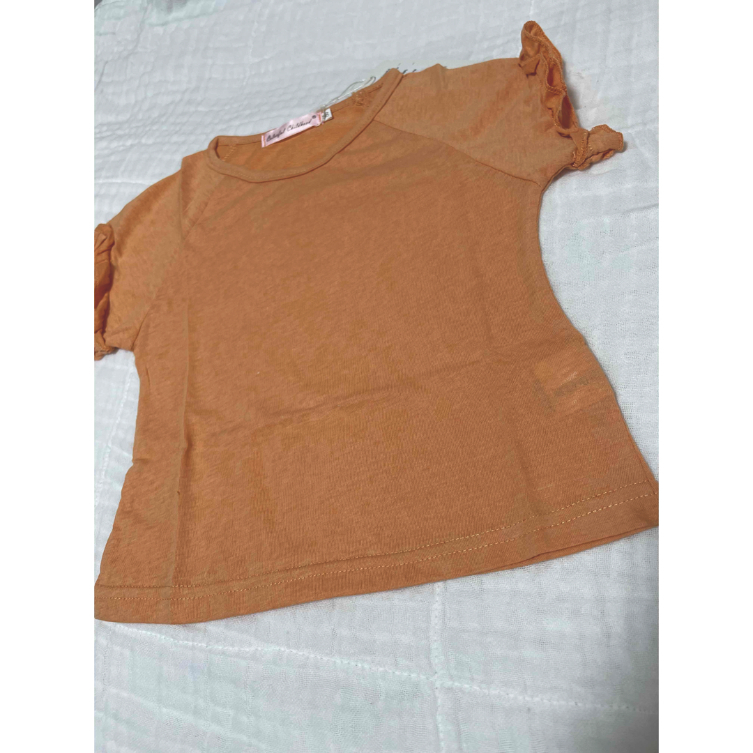 子供　Tシャツ　80サイズ　オレンジ　半袖 キッズ/ベビー/マタニティのベビー服(~85cm)(Ｔシャツ)の商品写真