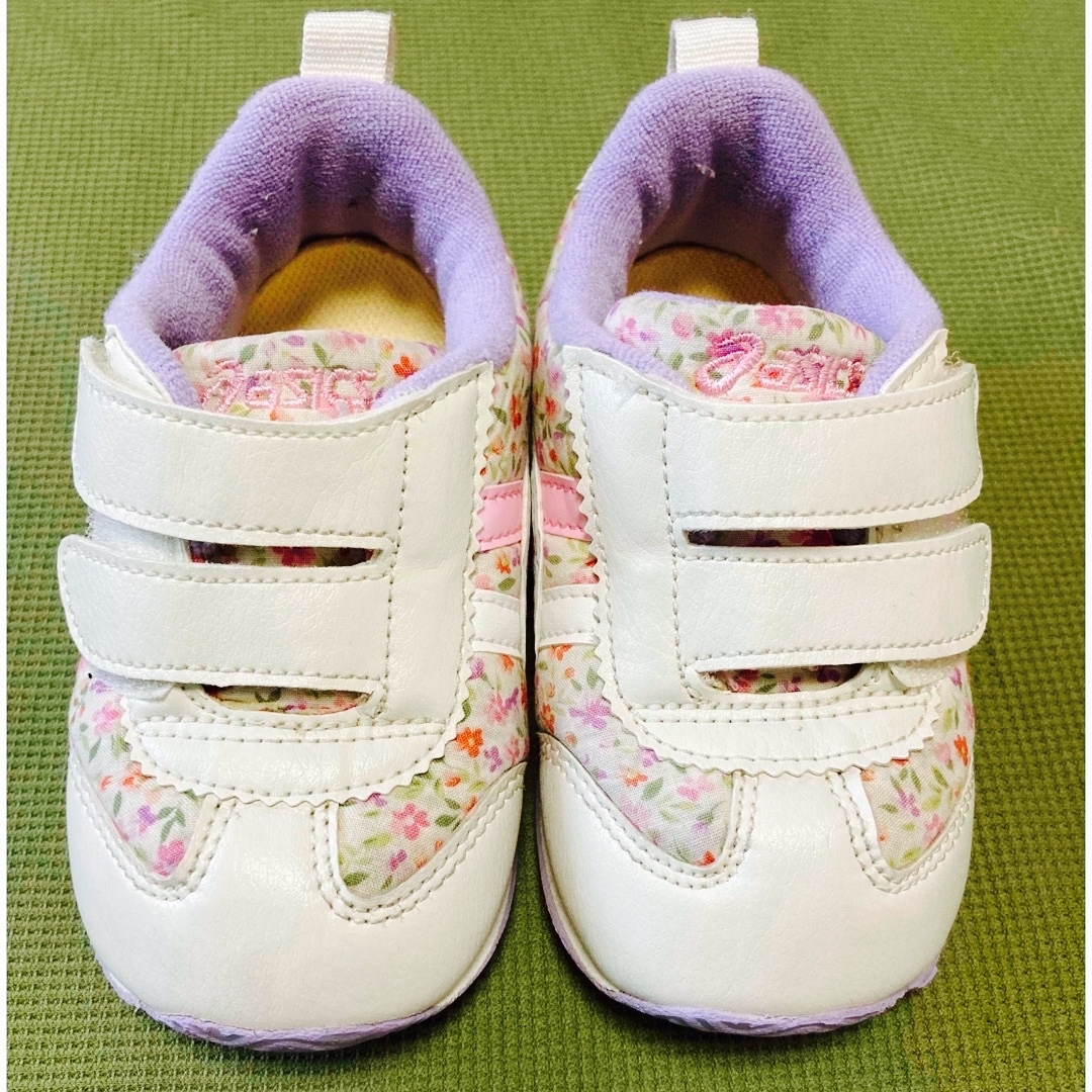 asics(アシックス)のasics スクスク　シューズ　アイダホベビー　小花柄　ホワイト13.5cm キッズ/ベビー/マタニティのベビー靴/シューズ(~14cm)(スニーカー)の商品写真