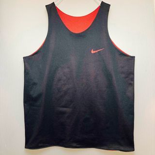 ナイキ(NIKE)のNIKE ナイキ リバーシブル スウォッシュ メッシュ タンクトップ 黒x赤(タンクトップ)