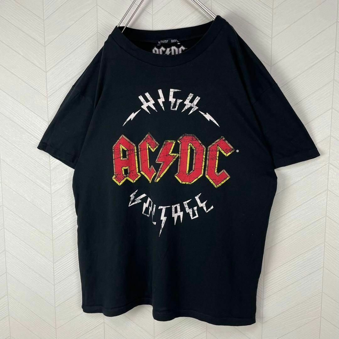 ZARA(ザラ)のACDC Tシャツ バンド バンT ロック ZARA レディース 半袖 US古着 レディースのトップス(Tシャツ(半袖/袖なし))の商品写真