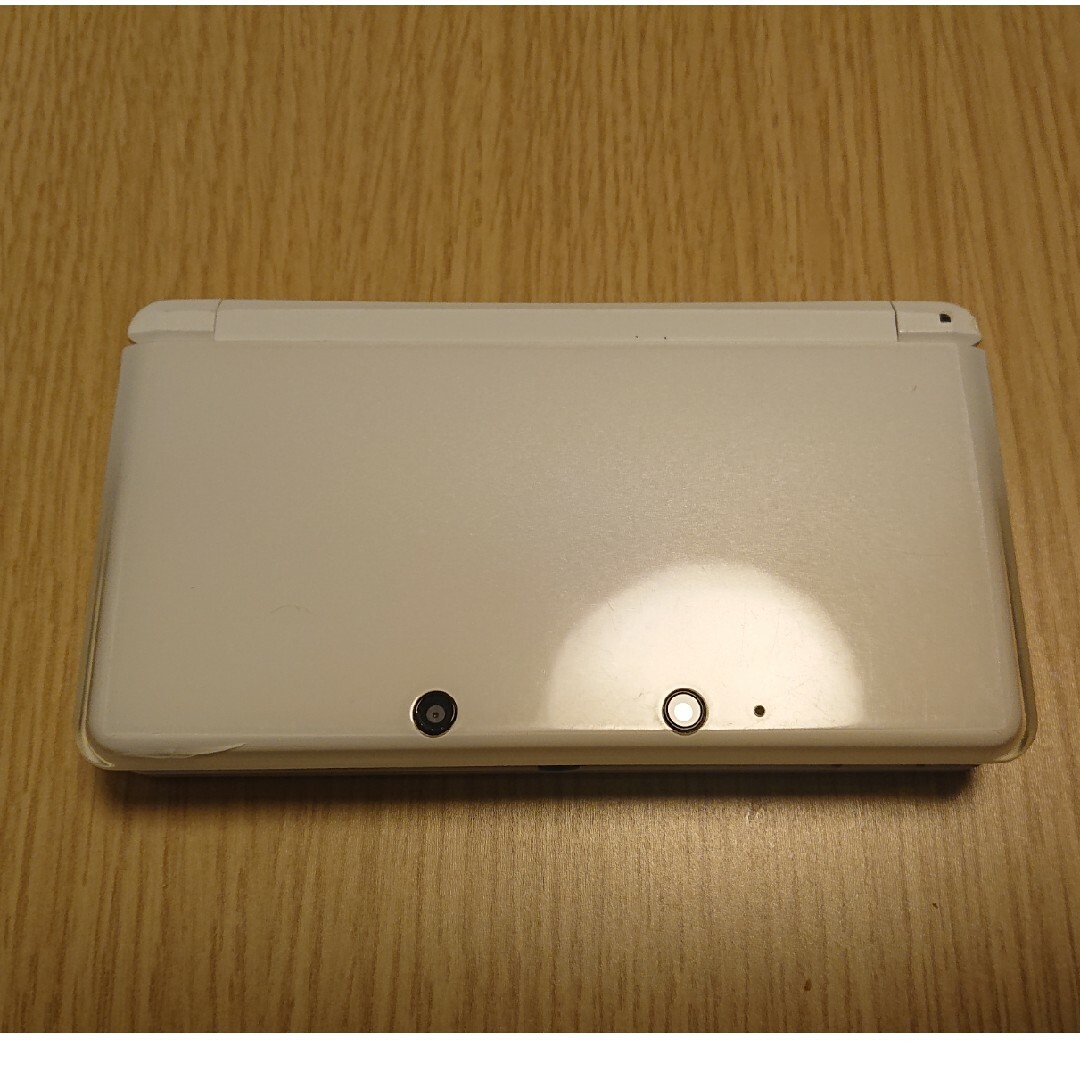 ニンテンドー3DS(ニンテンドー3DS)の任天堂 Nintendo  ニンテンドー  3DS  wホワイト  動作品 エンタメ/ホビーのゲームソフト/ゲーム機本体(携帯用ゲームソフト)の商品写真