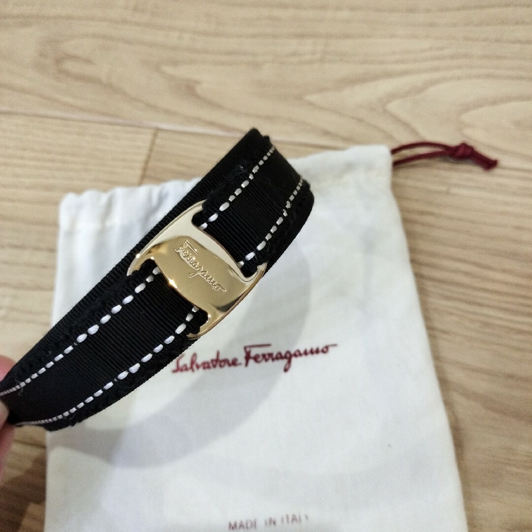 Salvatore Ferragamo vara ヴァラ リボン カチューシャ 1