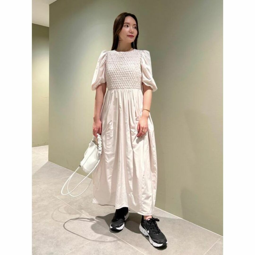 emmi atelier - 最新作 新品 emmi atelier スモッキングデザイン